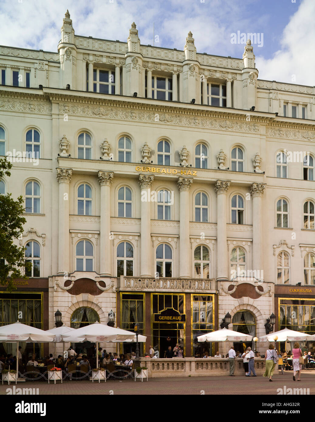 Gerbeaud patisserie house, Vörösmarty tér (square), Budapest, Hungary