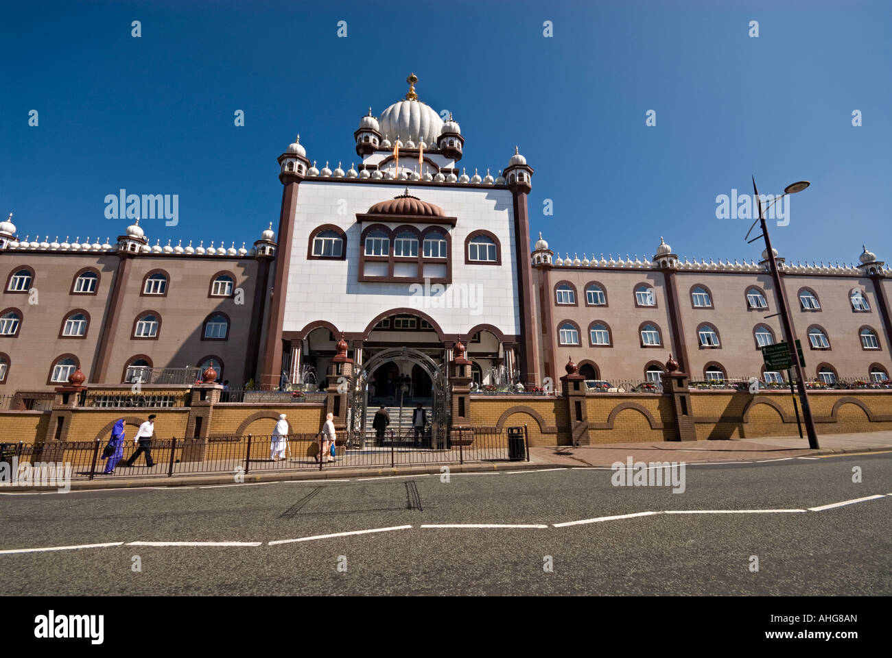 Sikh temple in Handsworth Birmingham Stock Photo Alamy