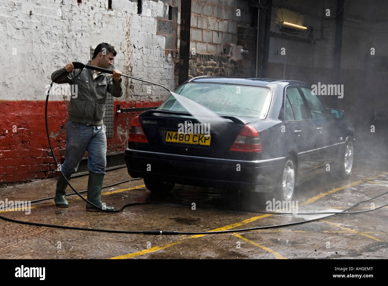 Hand Spray Car Wash Near Me Hand Carwash Car Detailing Expresso Carwash Car Detailing
