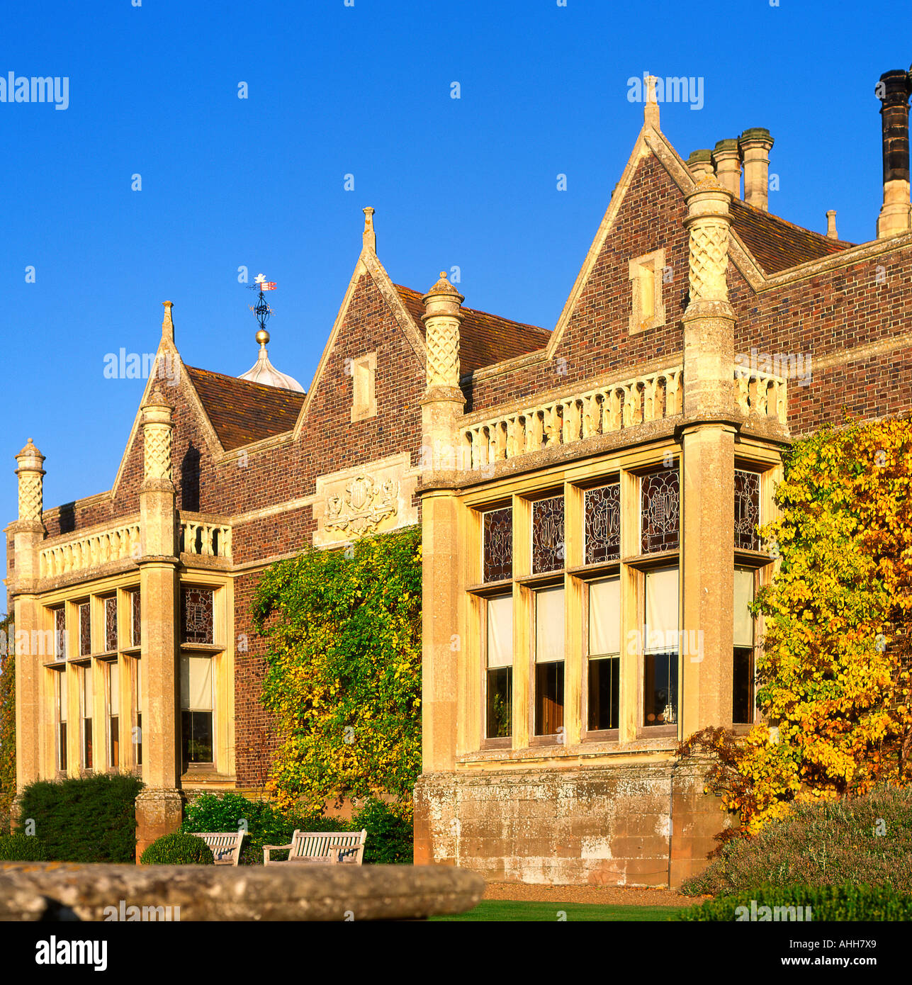 Charlecote House in Warwickshire. England Stock Photo Alamy