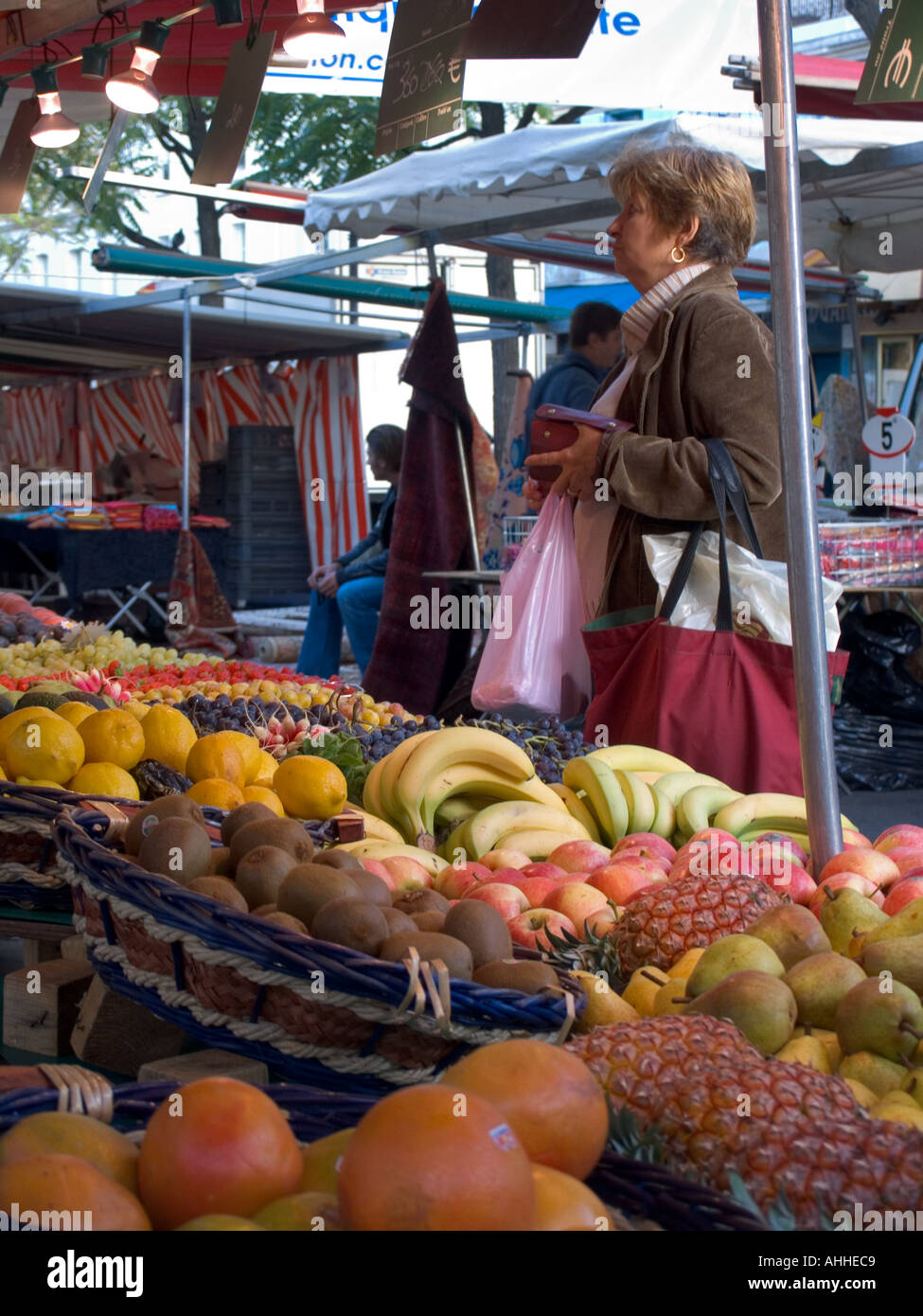 Edgar quinet market hi-res stock photography and images - Alamy