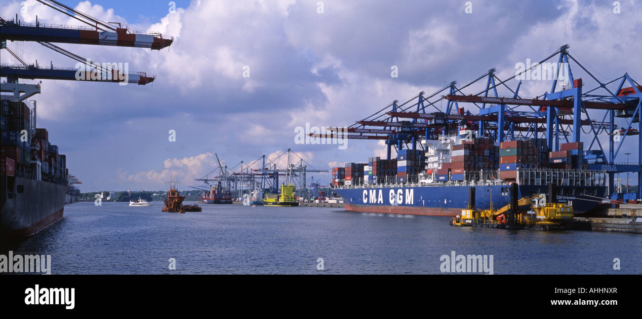 Germany hamburg harbour container hi-res stock photography and images ...