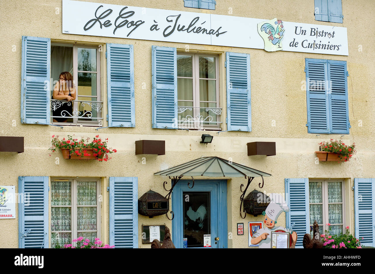 RESTAURANT FACADE AND WOMAN AT WINDOW  JULIENAS  BEAUJOLAIS WINE COUNTRY RHONE VALLEY FRANCE Stock Photo