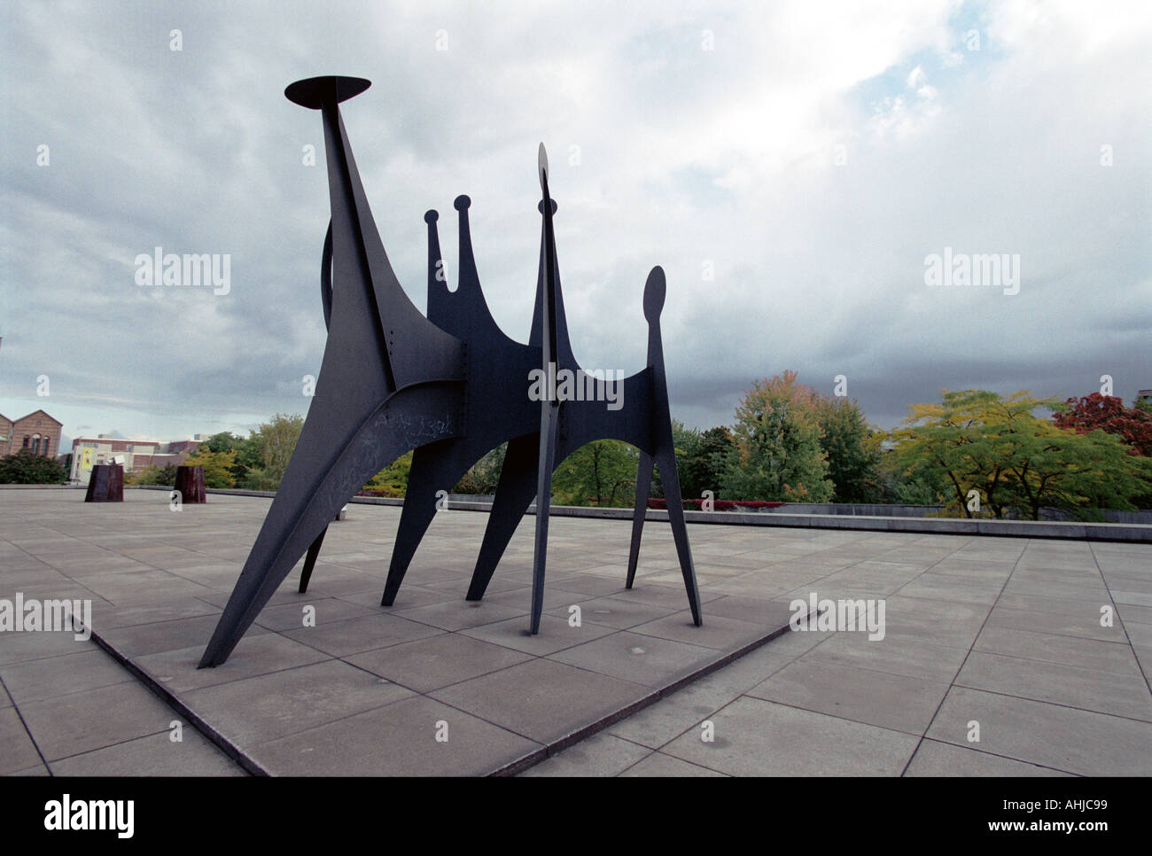 Tetes et Queue heads and tails National Gallery Berlin Stock Photo Alamy