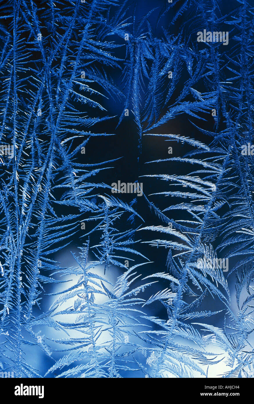 Frost window hi-res stock photography and images - Alamy