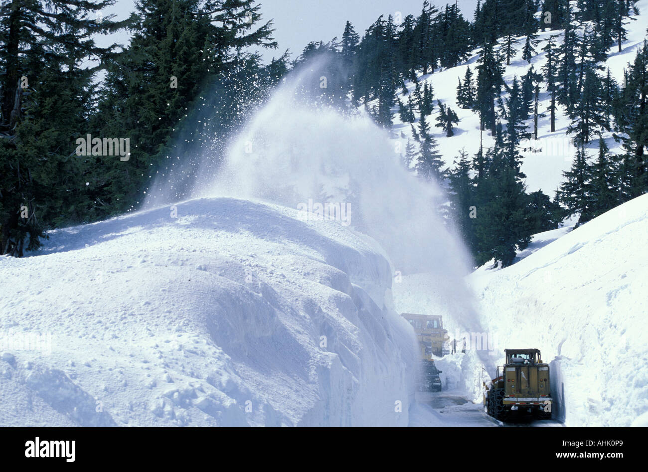 USA Oregon Crater Lake National Park Snow plow struggles to clear Stock