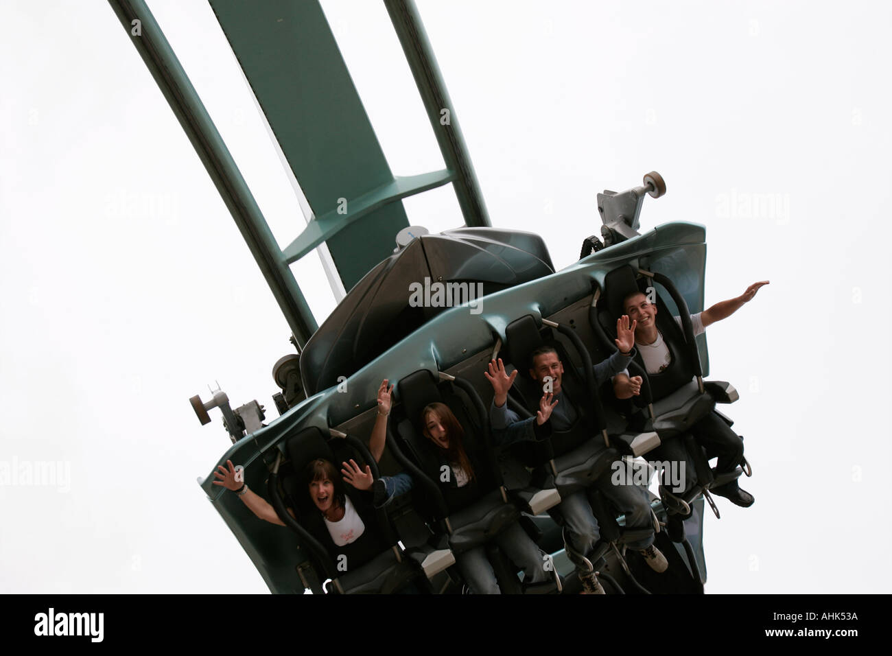 Amusement rides thrills hi-res stock photography and images - Alamy