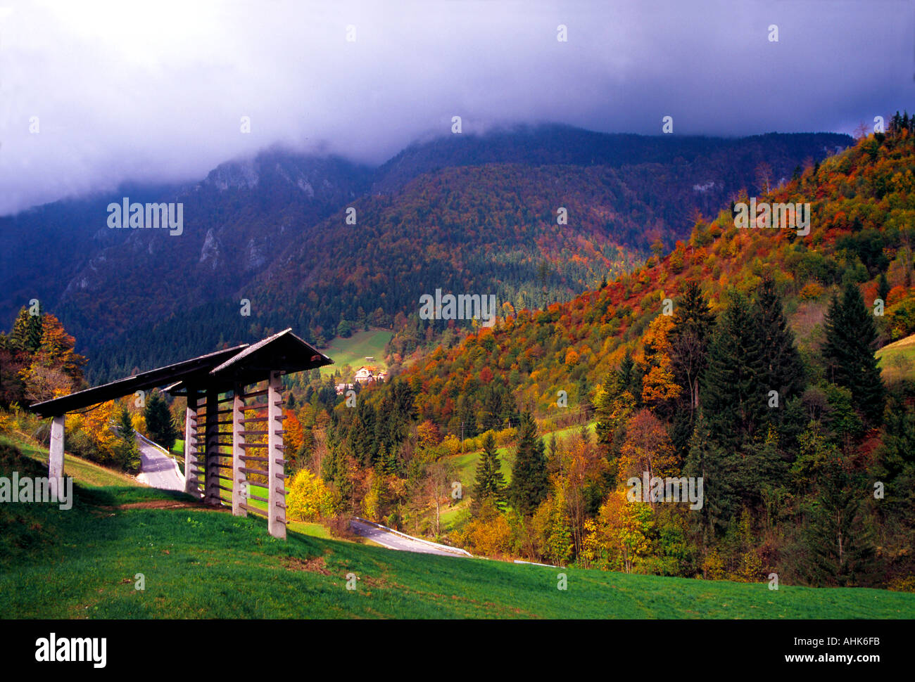 Sunny side hi-res stock photography and images - Alamy