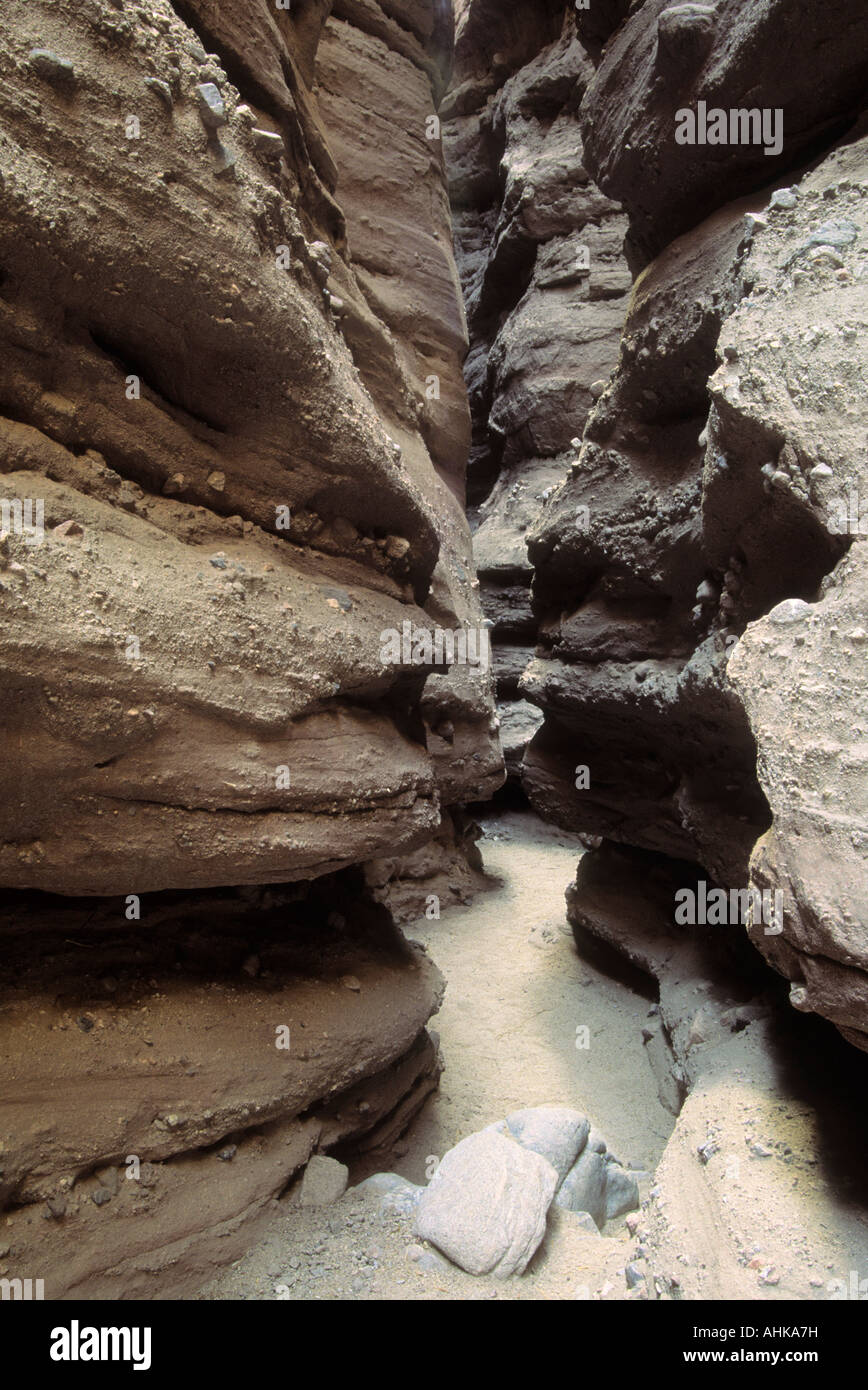 Narrows in Ladder Canyon in the Mecca Hills Wilderness Area in southern