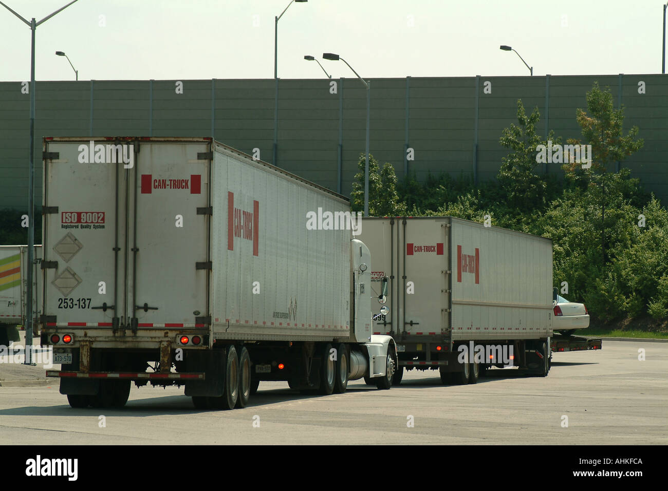 American rig hi-res stock photography and images - Alamy