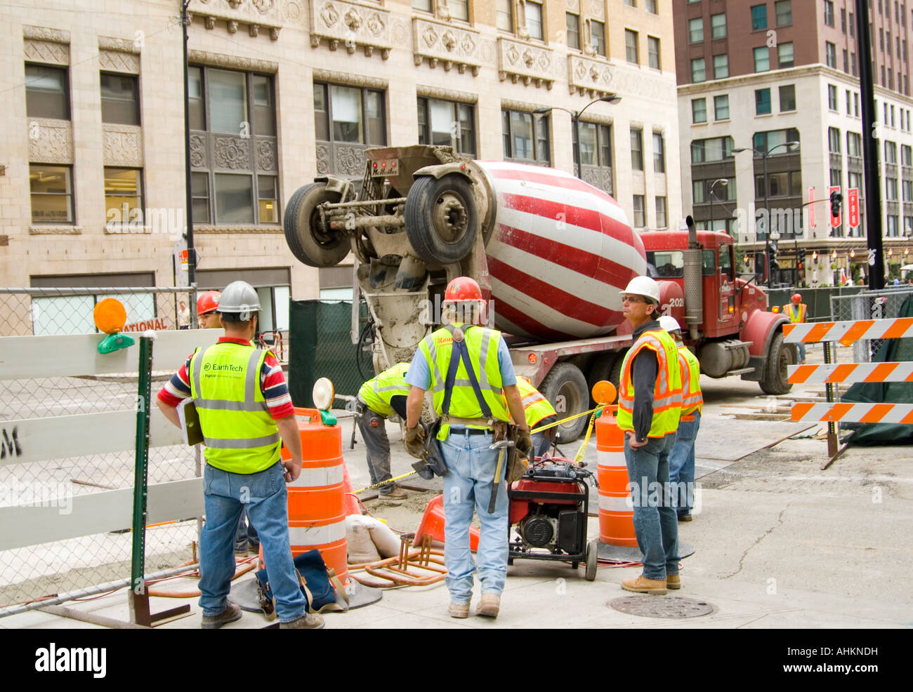 Construction workers in Chicago Stock Photo Alamy
