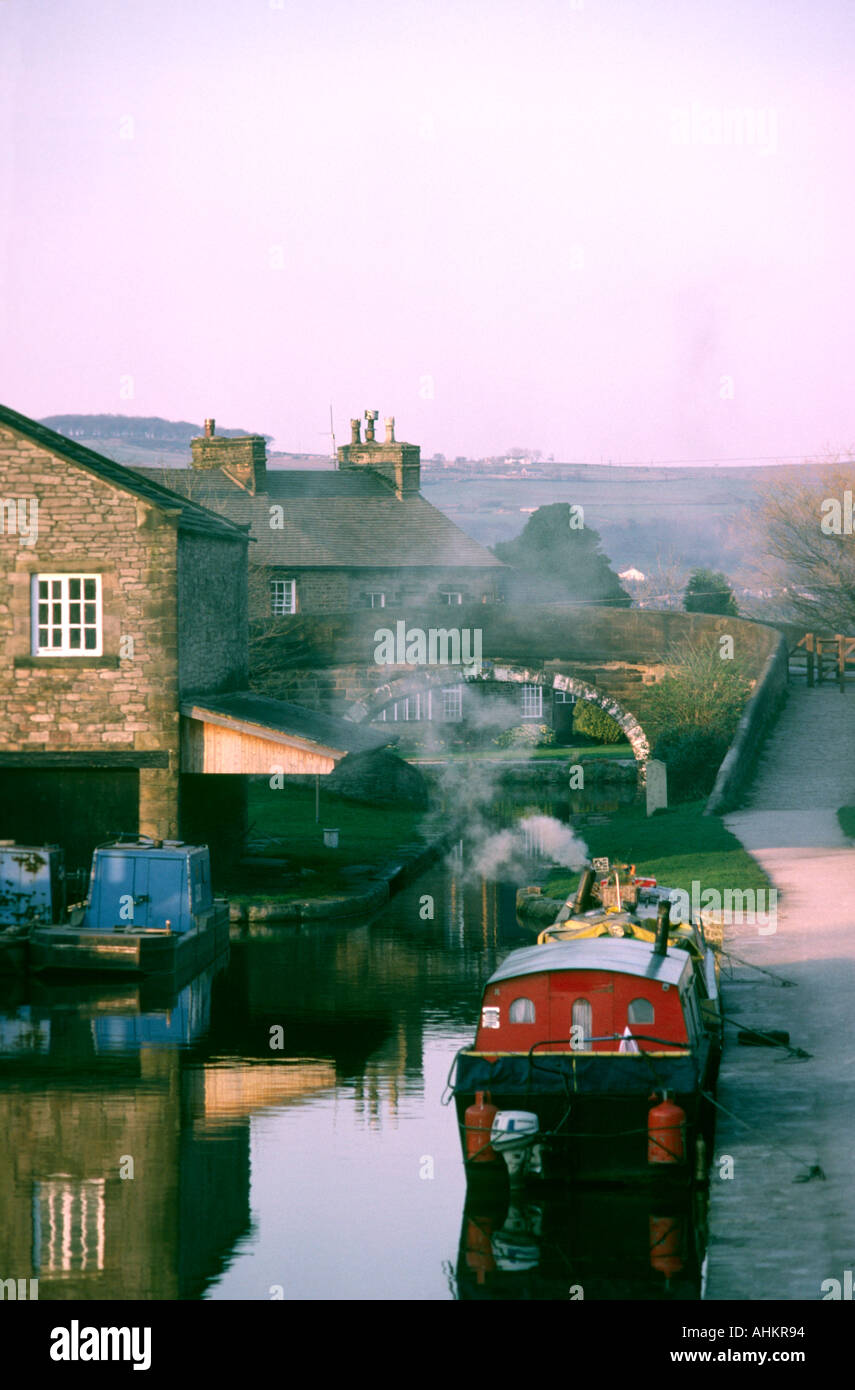 Cheshire Marple the Macclesfield Canal early morning Stock Photo