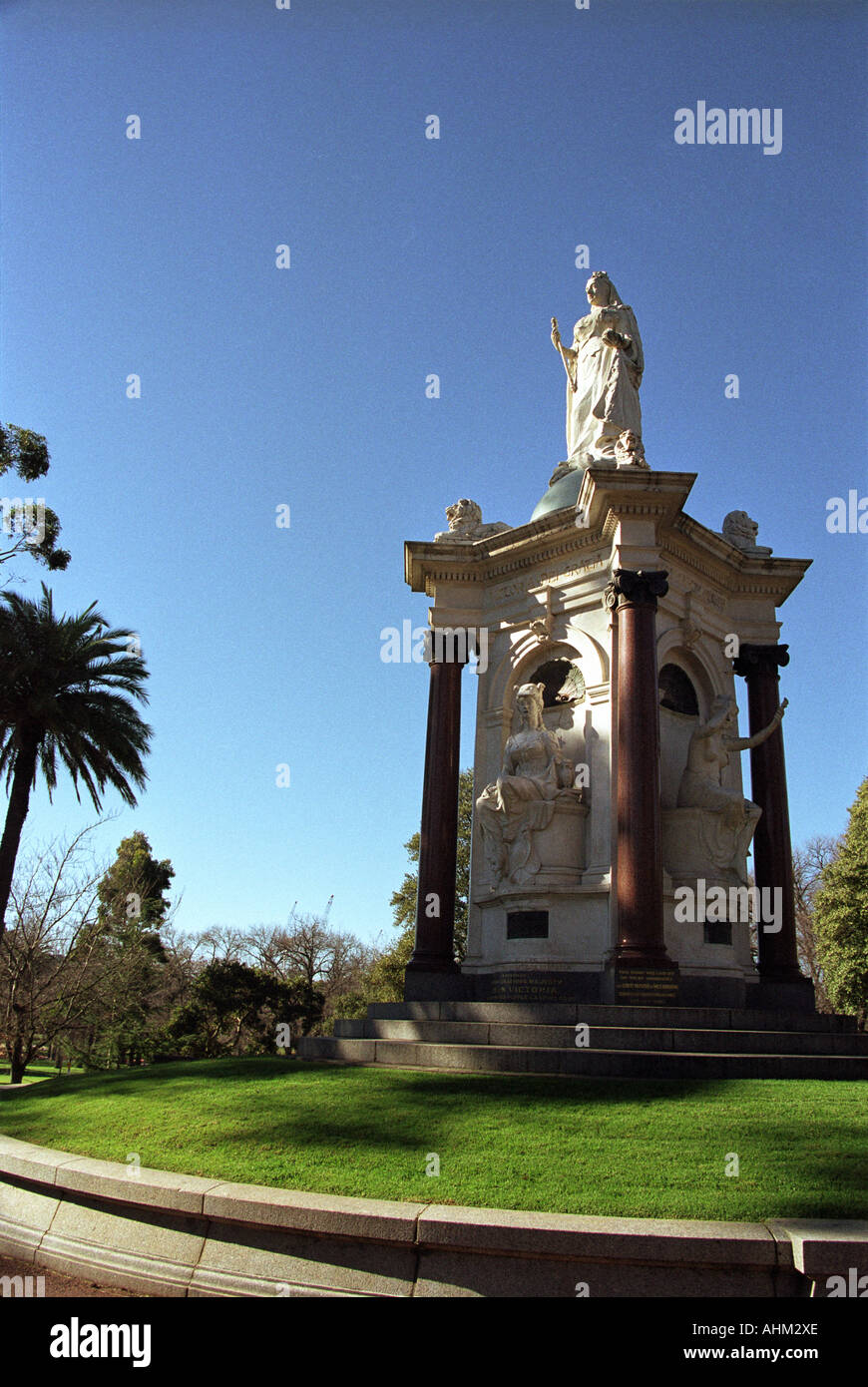 Queen Victoria Statue at the Botanical Garden, Melbourne, Australia