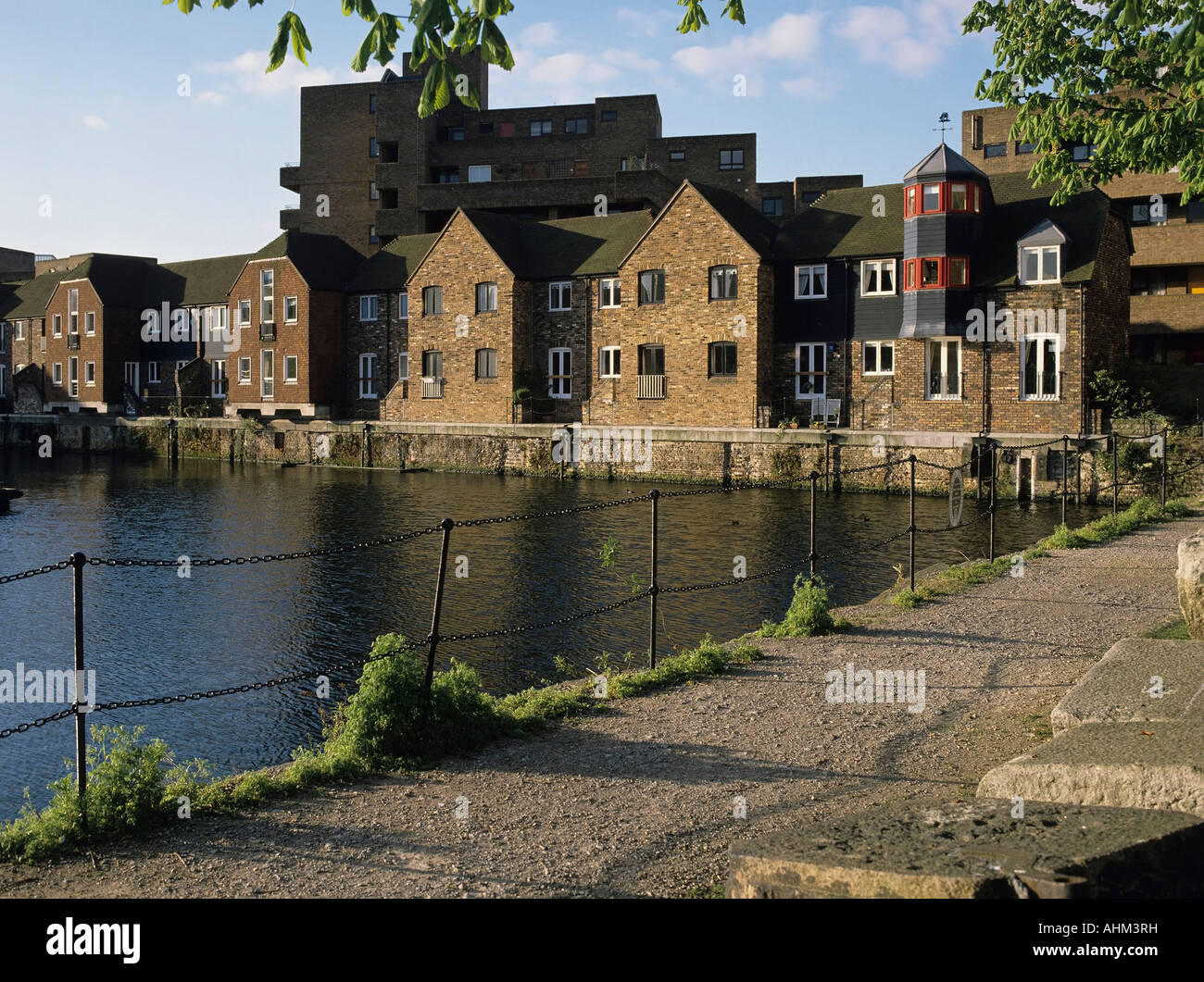 houses docklands london Stock Photo Alamy