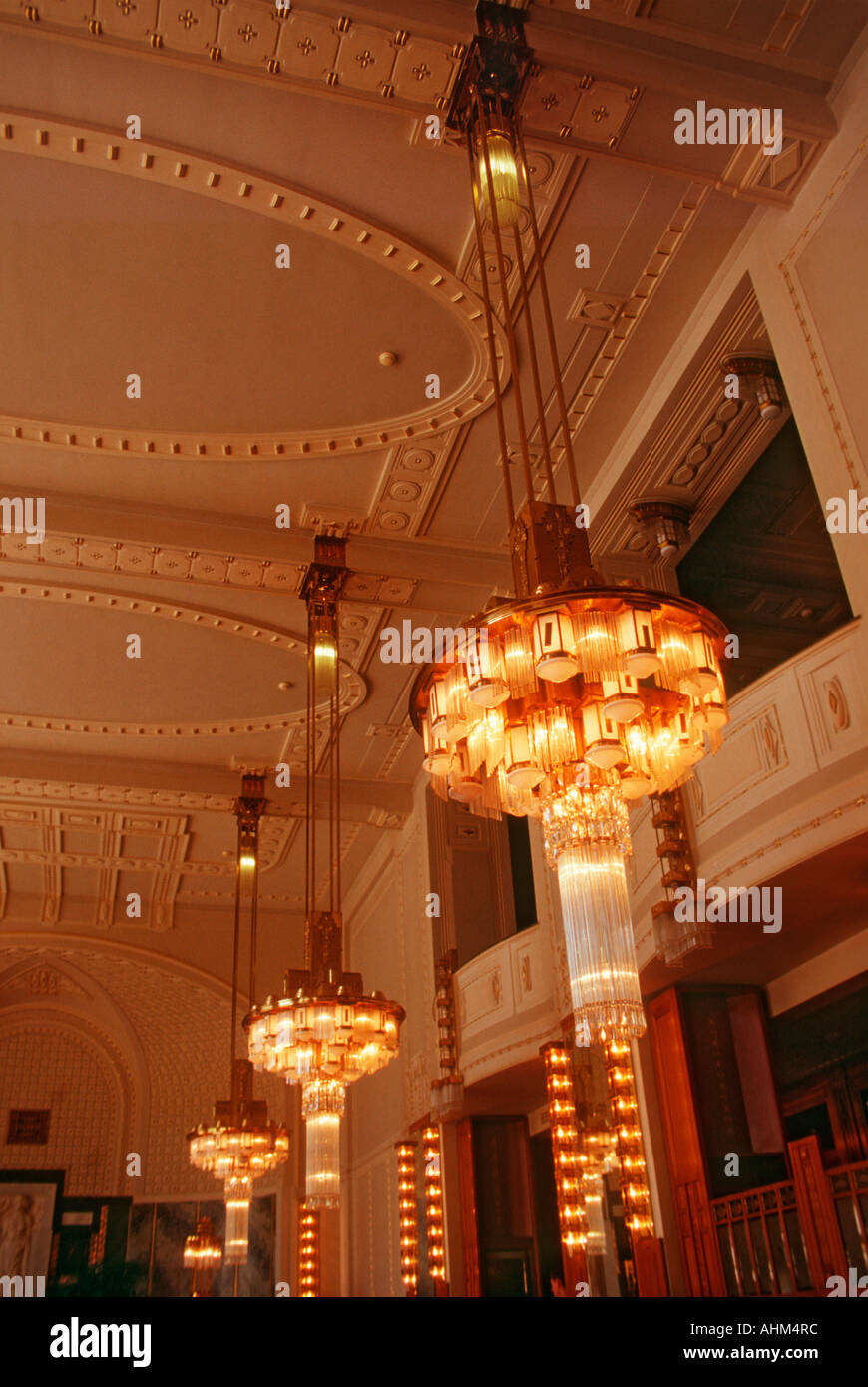 Huge chandeliers hi-res stock photography and images - Alamy