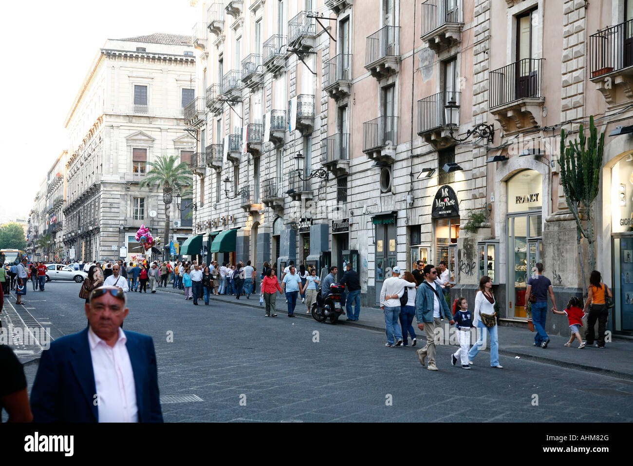 Via Etna catania s main street Sicily Stock Photo Alamy