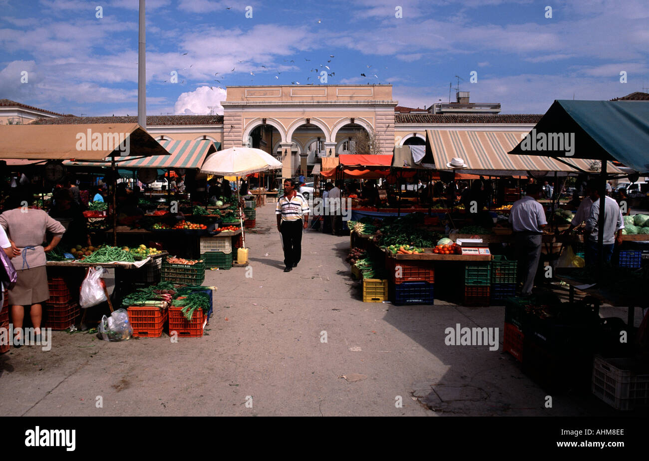 A MARKET DAY AT ARGOS PELOPONNESE GREECE Stock Photo - Alamy