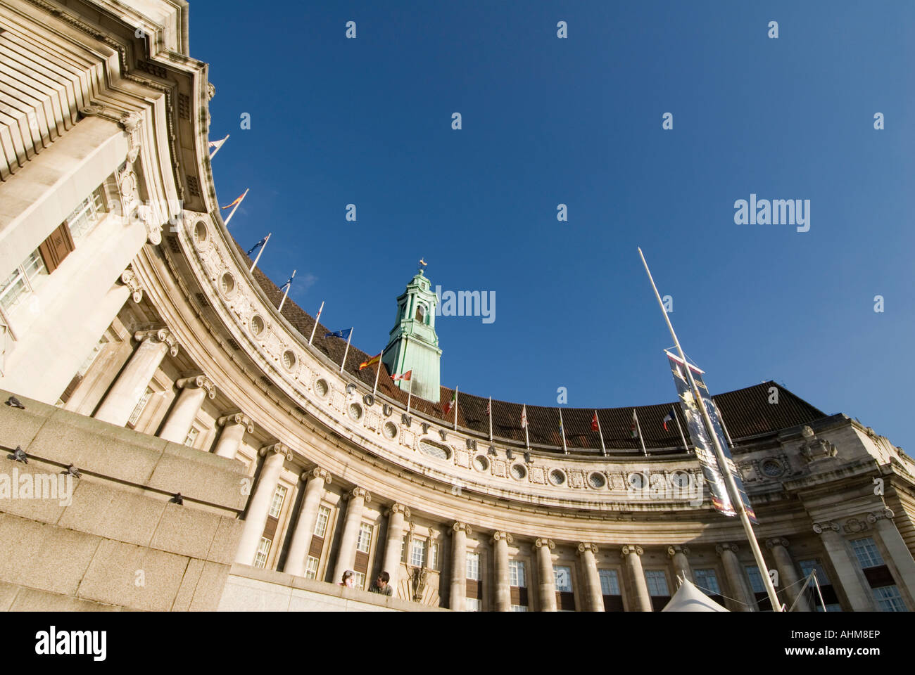 Former county hall london hi-res stock photography and images - Alamy