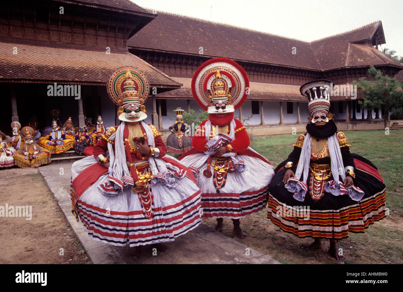 KATHAKALI ARTISTS IN KUTHIRAMALIKA TRIVANDRUM KERALA Stock Photo