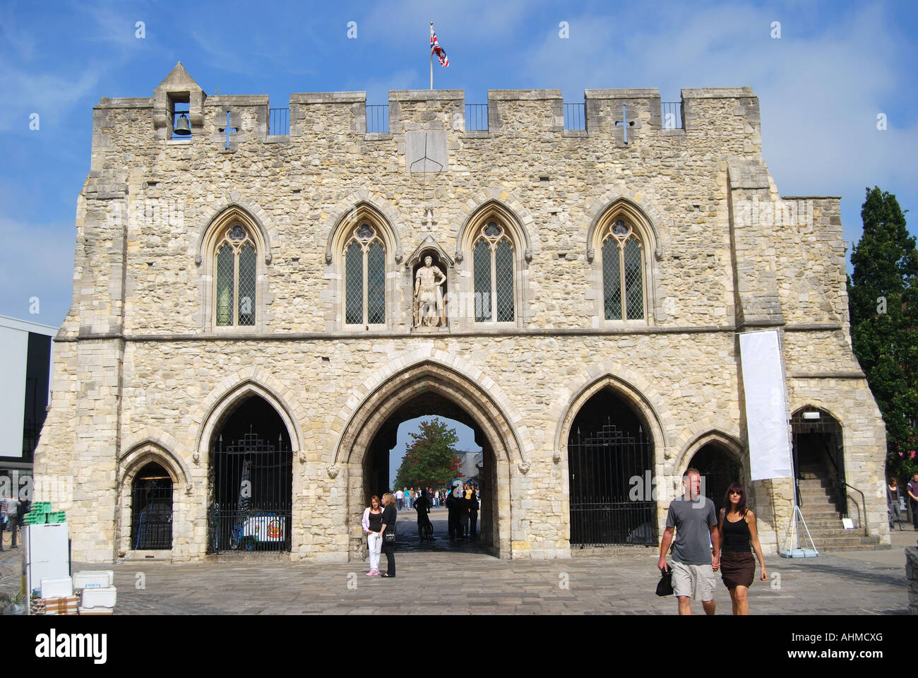 Southampton england bargate hi-res stock photography and images - Alamy