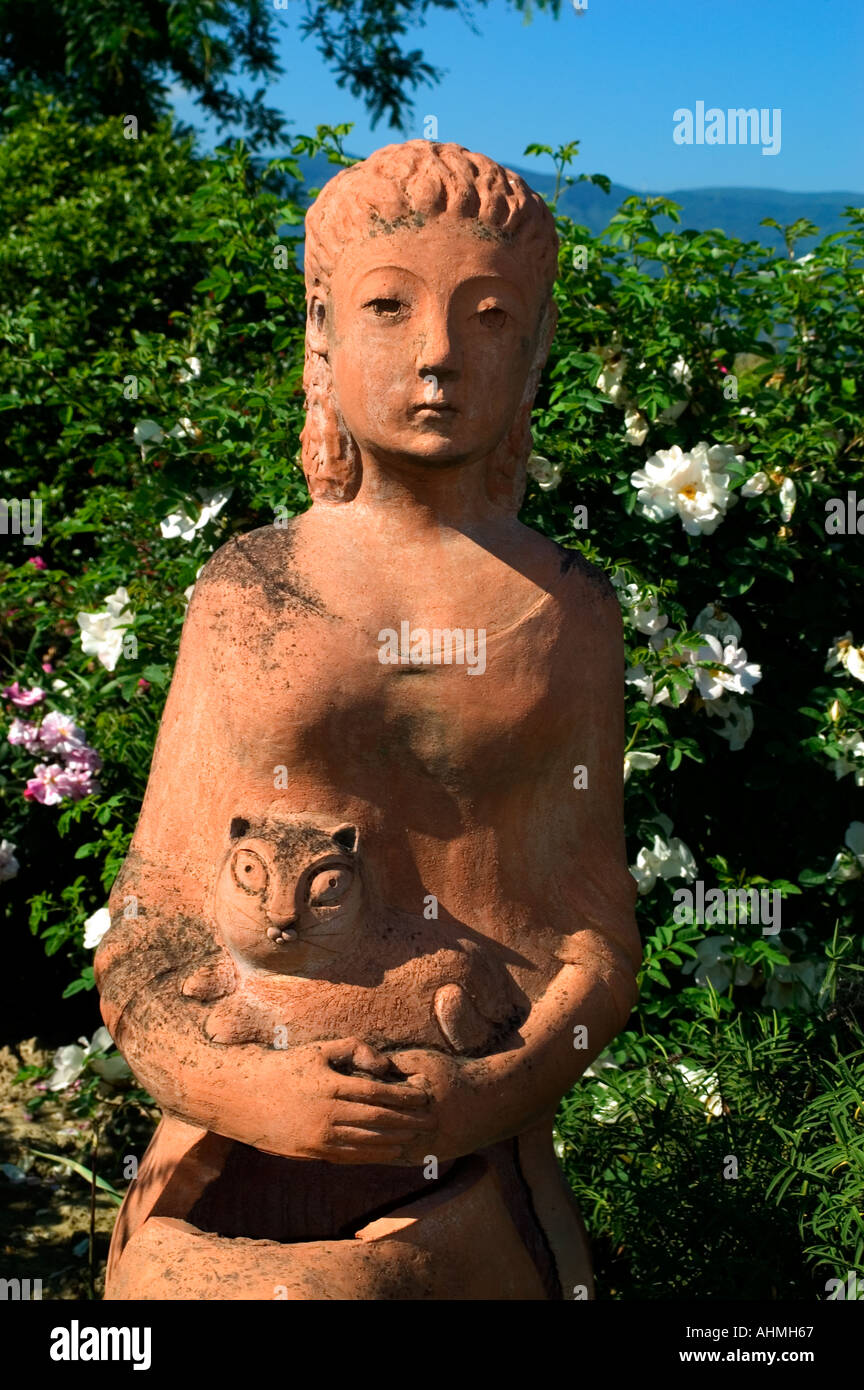 Sculpture statue of a woman Tuscany Italy farm villa between Lucca Prato Florence Stock Photo