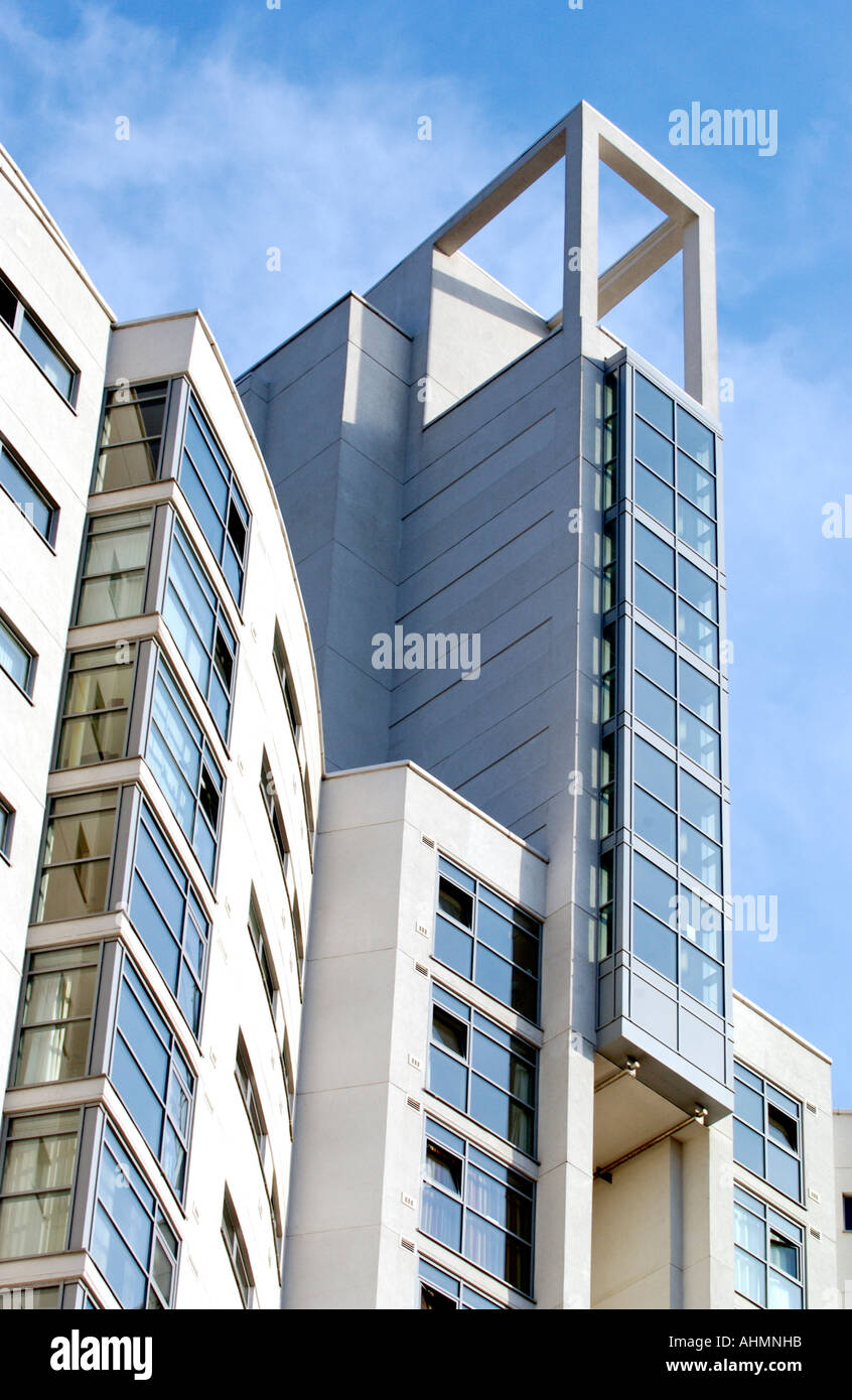 A view of the University of South Wales in Cardiff city centre Stock Photo  - Alamy