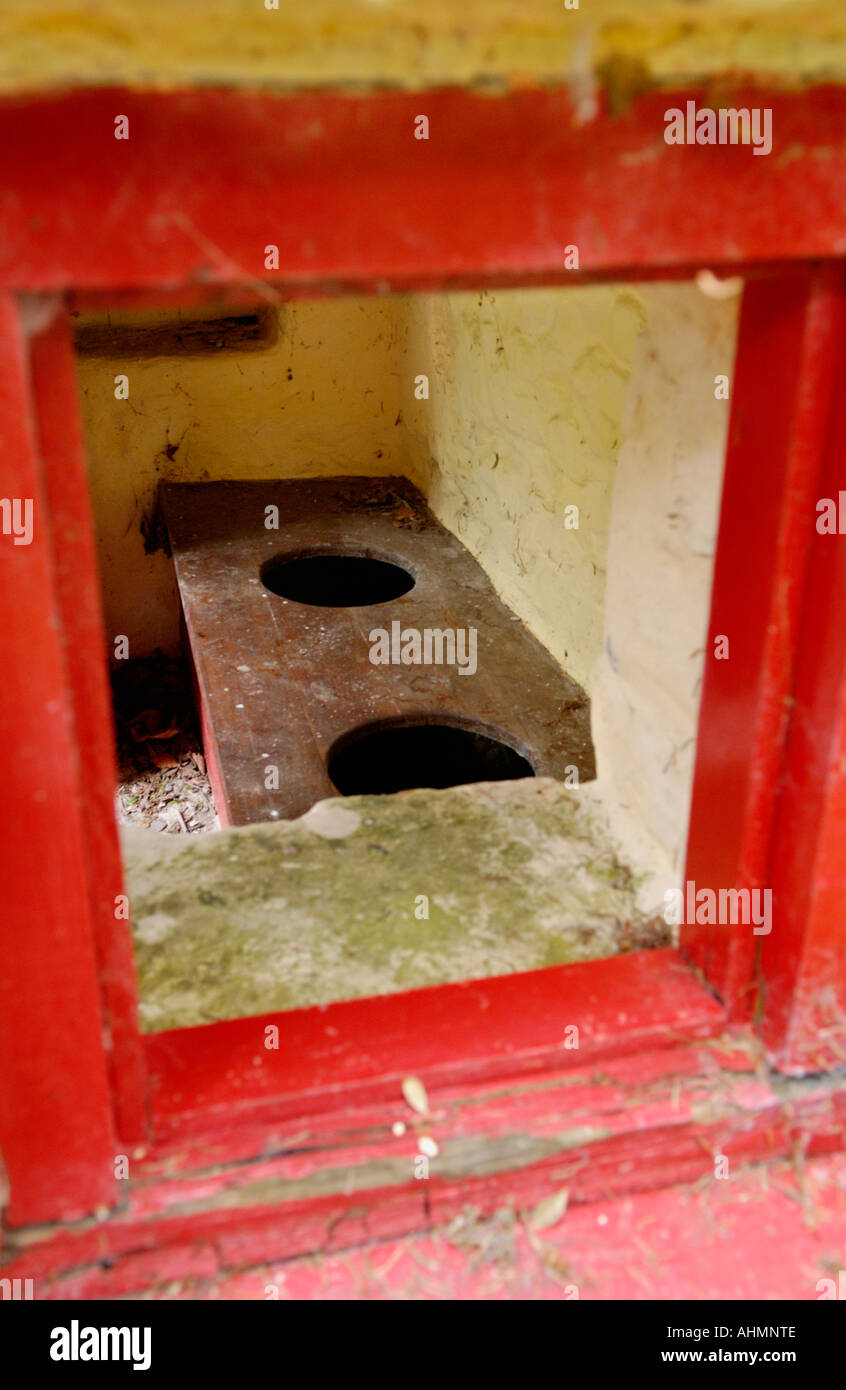 19th century outside toilet at Rhyd Yr Onnen Cwmdu