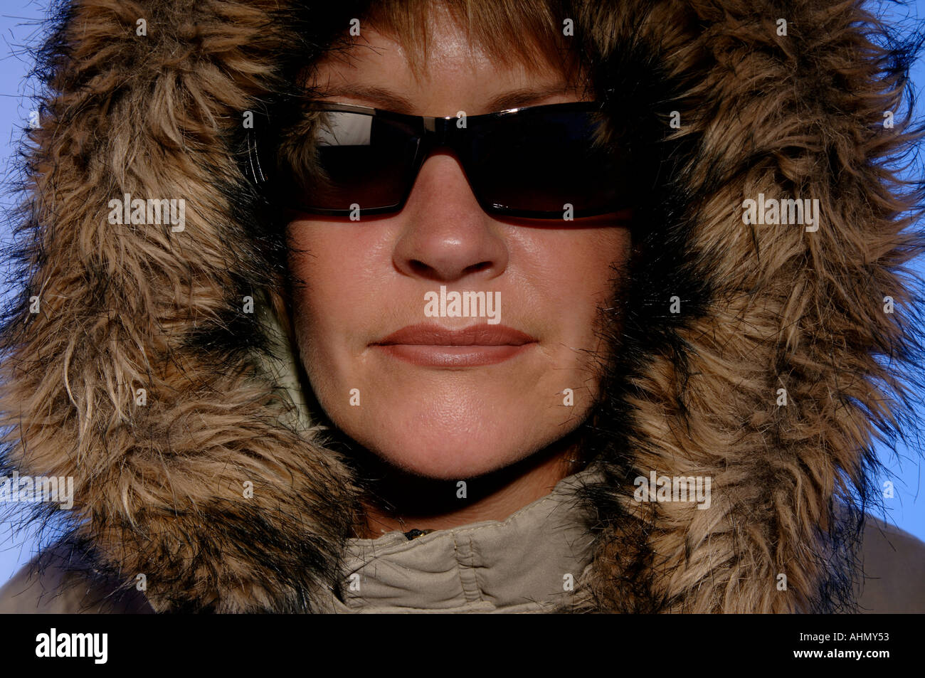 Sunglasses fur coat hires stock photography and images Alamy