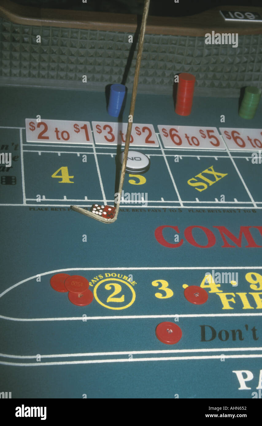 Craps table hires stock photography and images Alamy