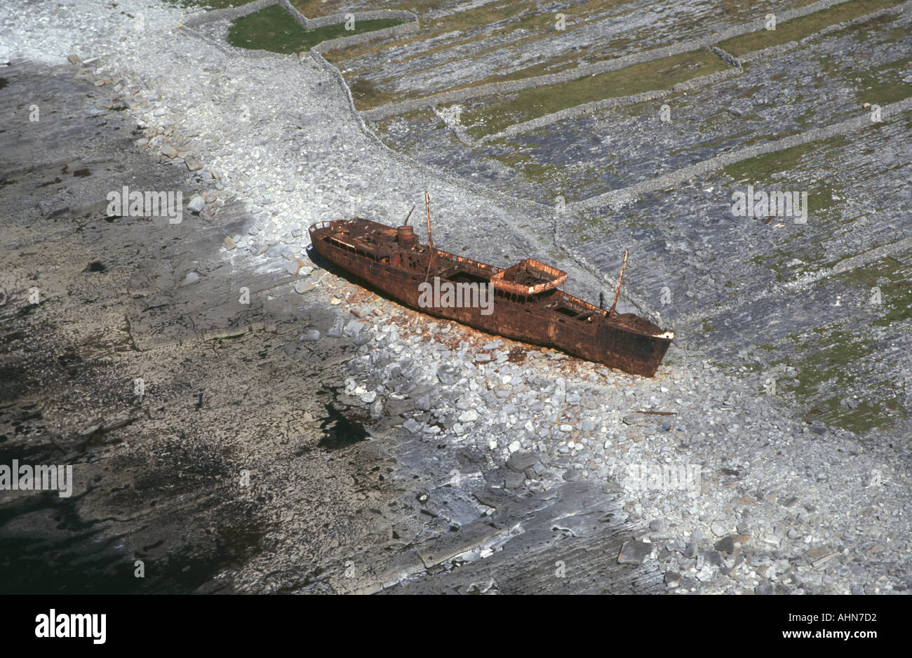 Aran island ship hi-res stock photography and images - Alamy