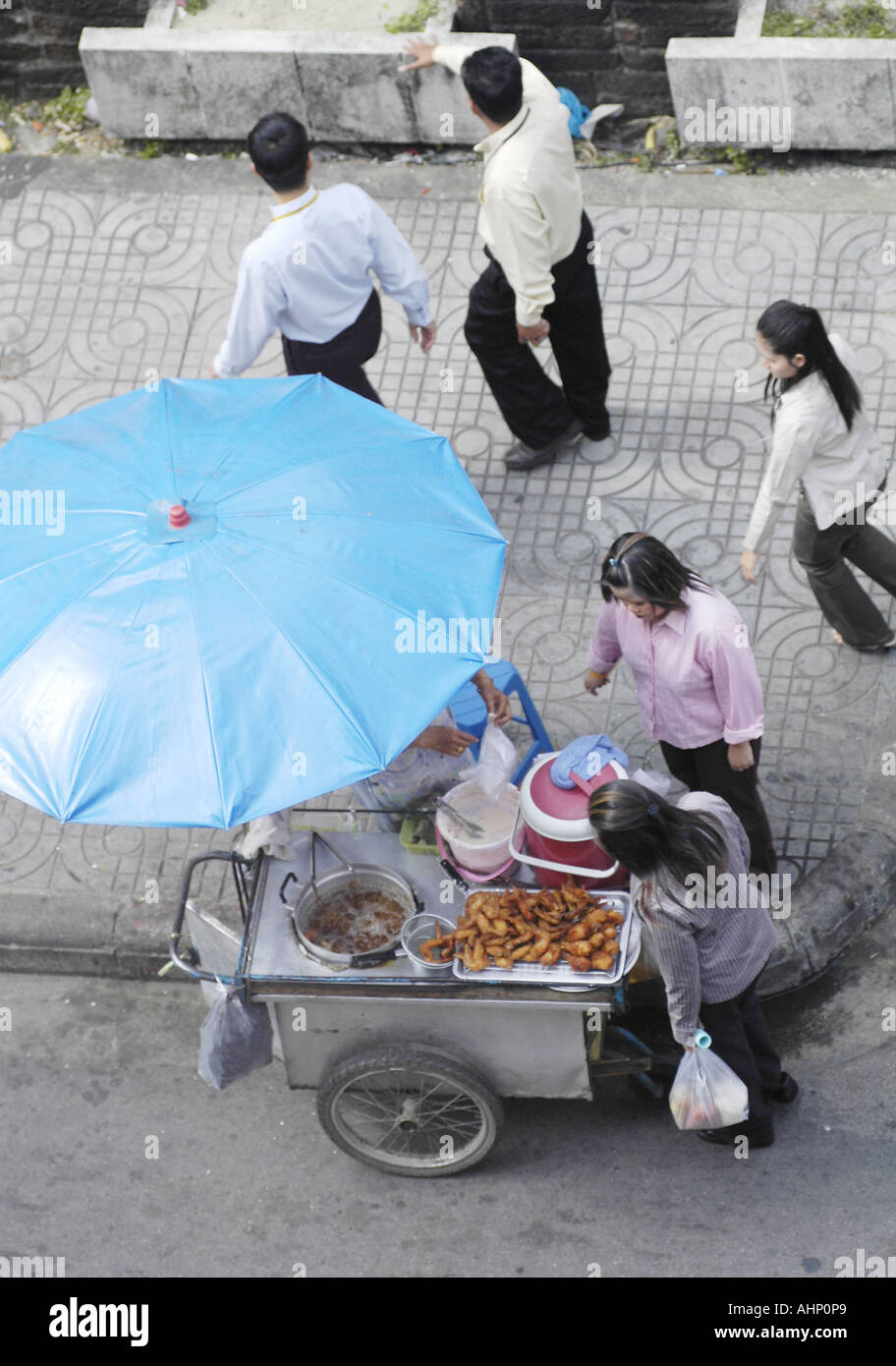 Asian street food hi-res stock photography and images - Alamy