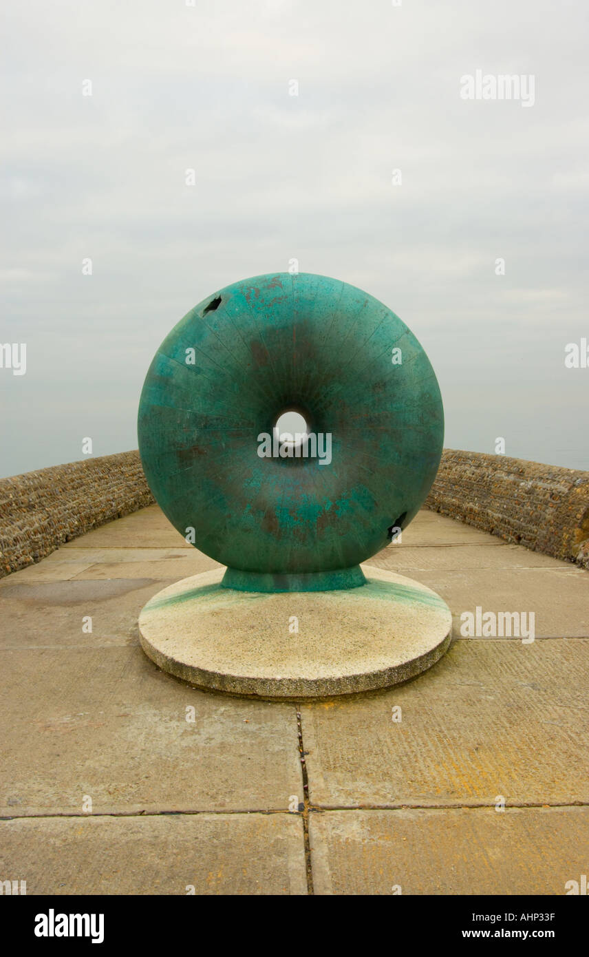 Modern sculpture on brighton seafront Stock Photo Alamy