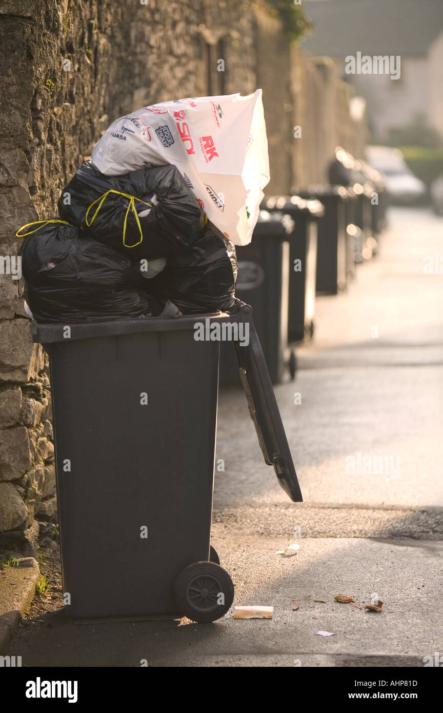 rubbish bins waiting to be emptied Stock Photo Alamy