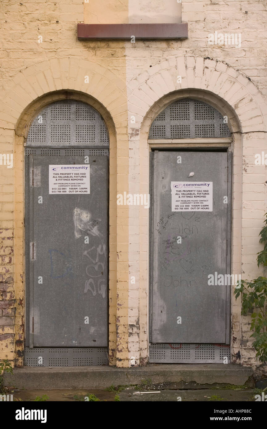 boarded up houses in Kensington Liverpool Stock Photo Alamy