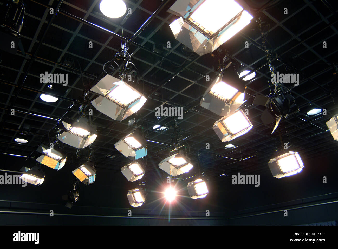 tv studio lights