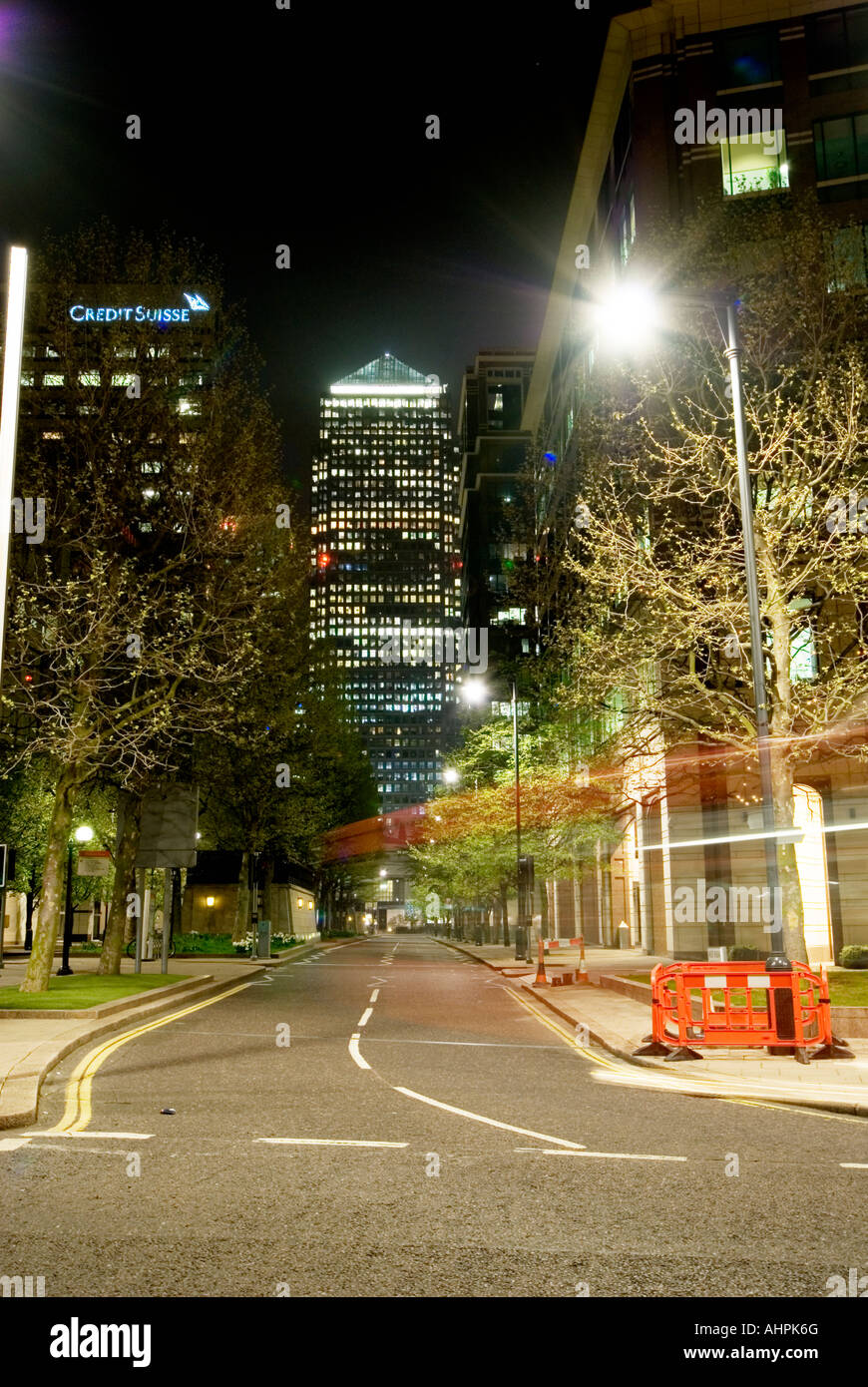 Canary Wharf at night Stock Photo - Alamy