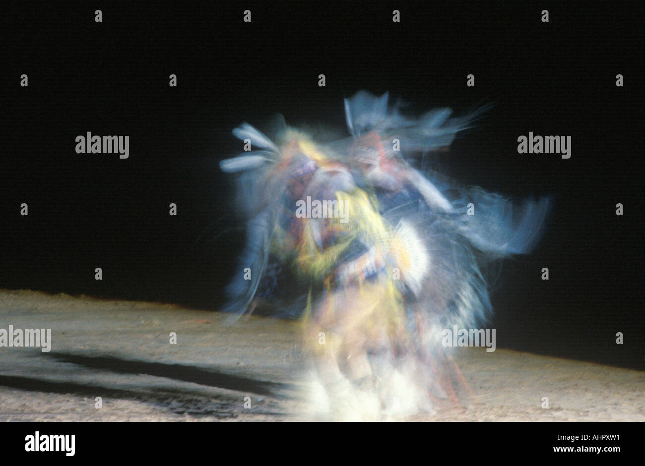 Native american indians dancing hi-res stock photography and images - Alamy