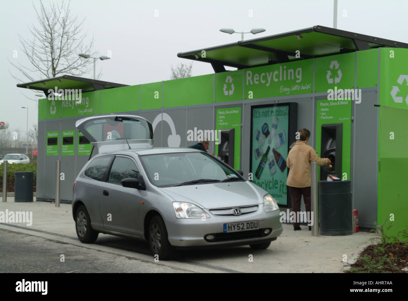 Drive in Recycling site situated in supermarket car park Winchester