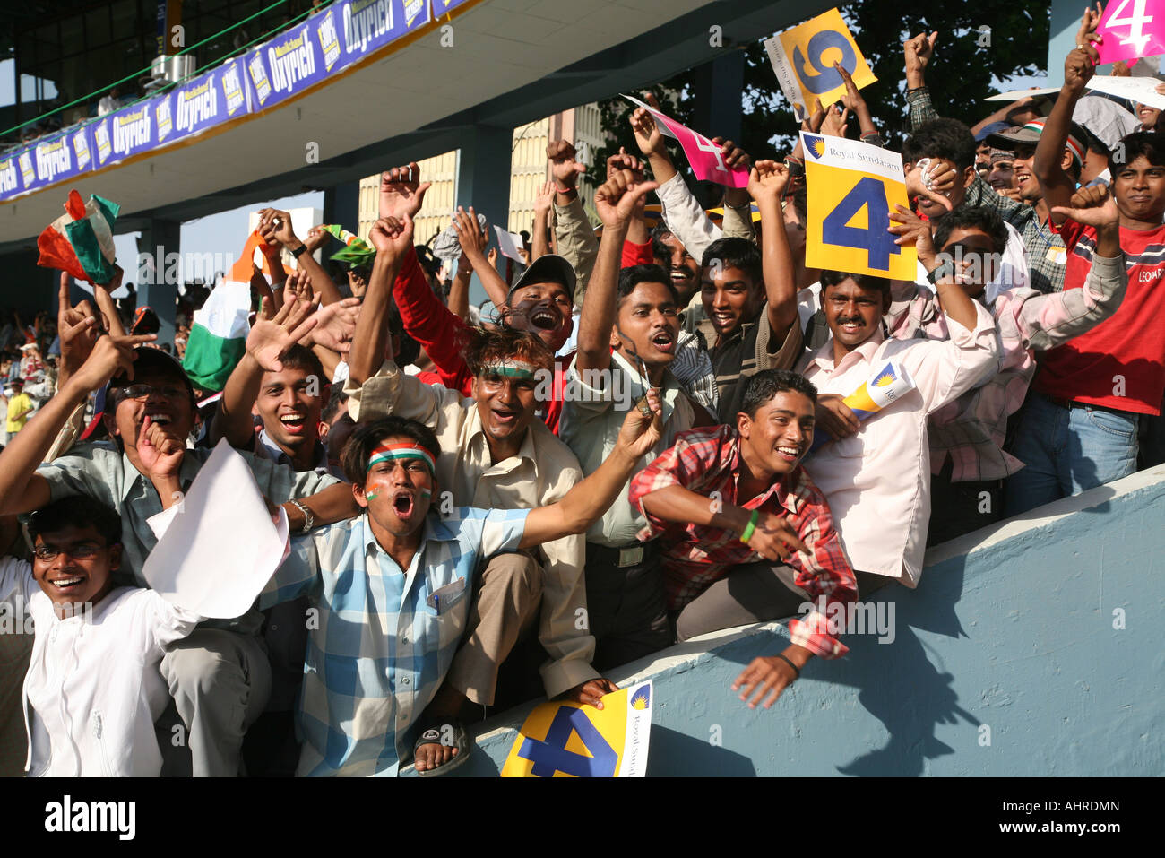 indian cricket fans stadium excited mumbai Stock Photo Alamy