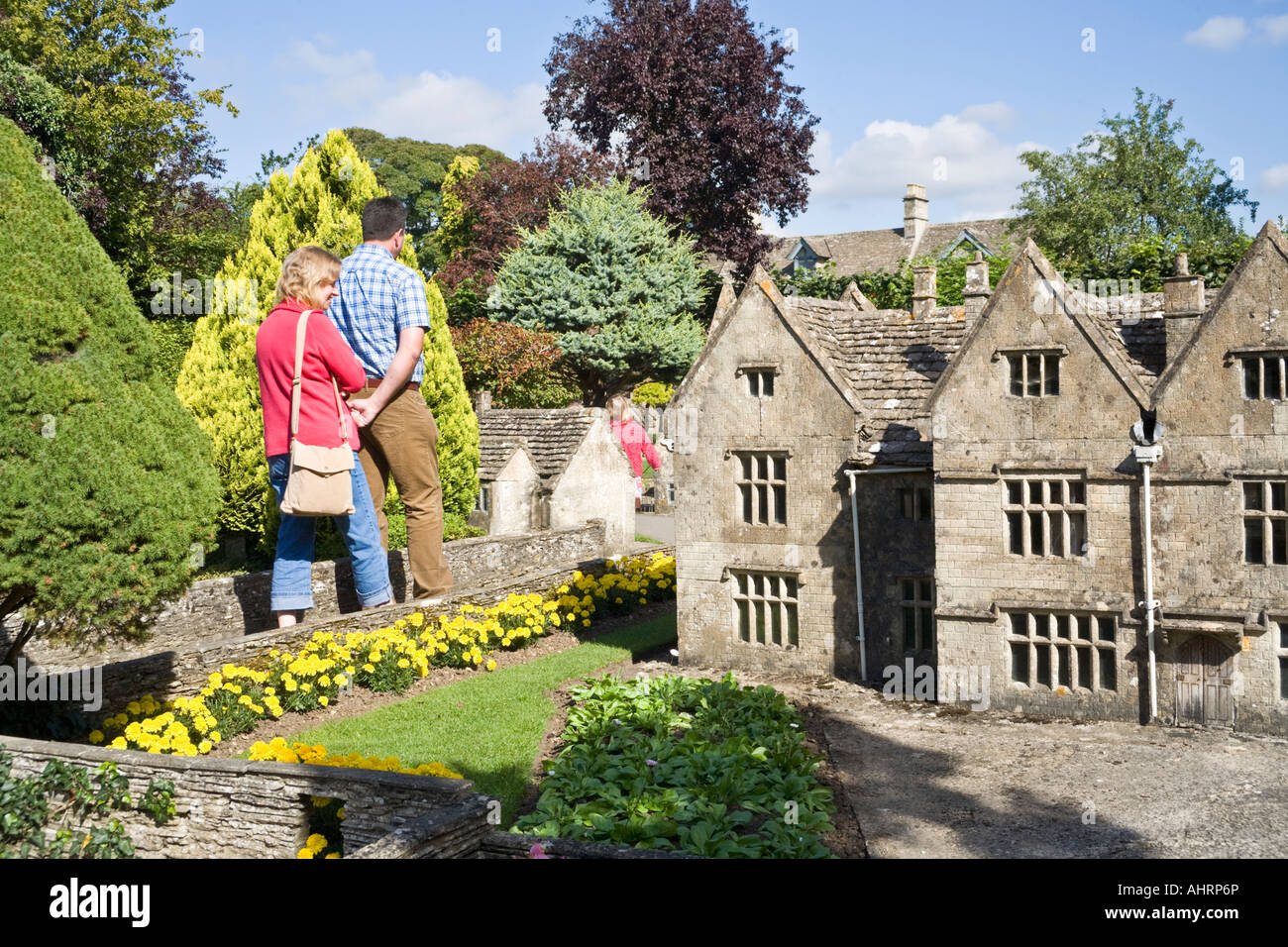 The Model Village behind the Old New Inn in the Cotswold village of Bourton on the Water, Gloucestershire UK Stock Photo