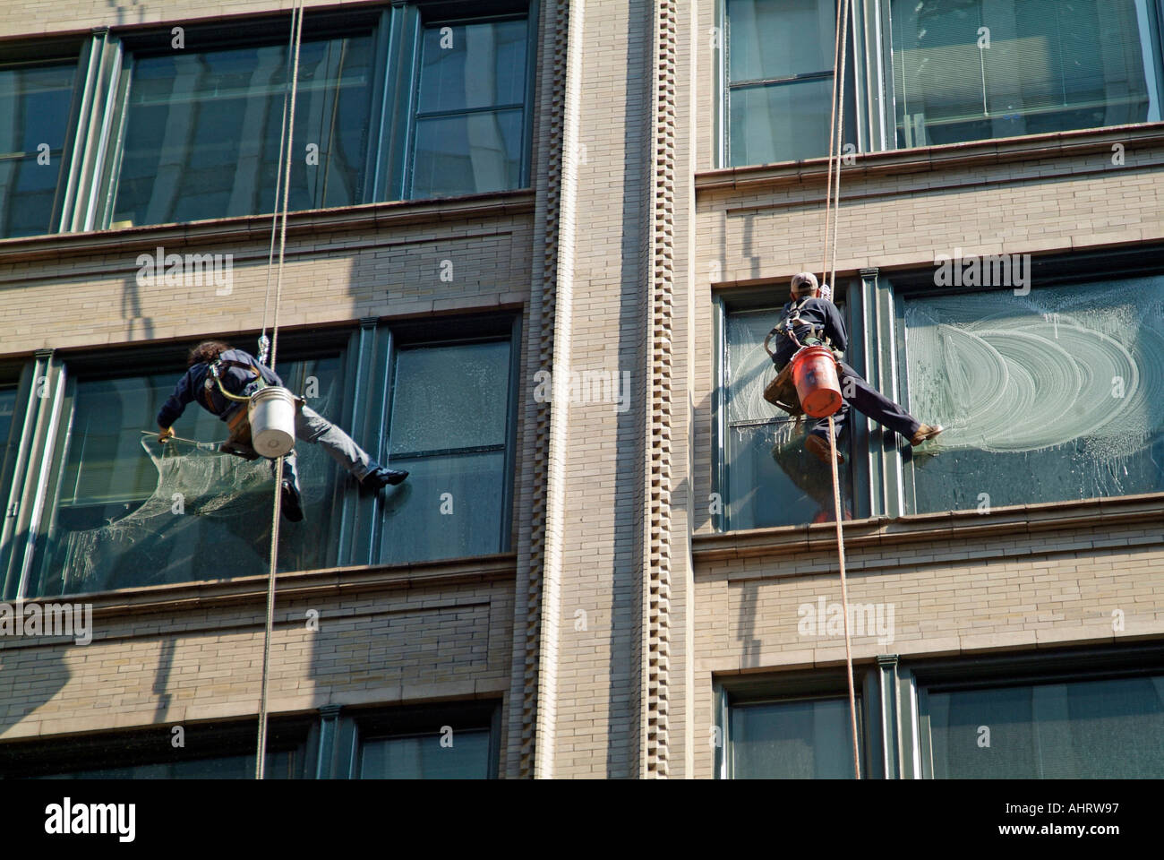 Chicago window washer hires stock photography and images Alamy