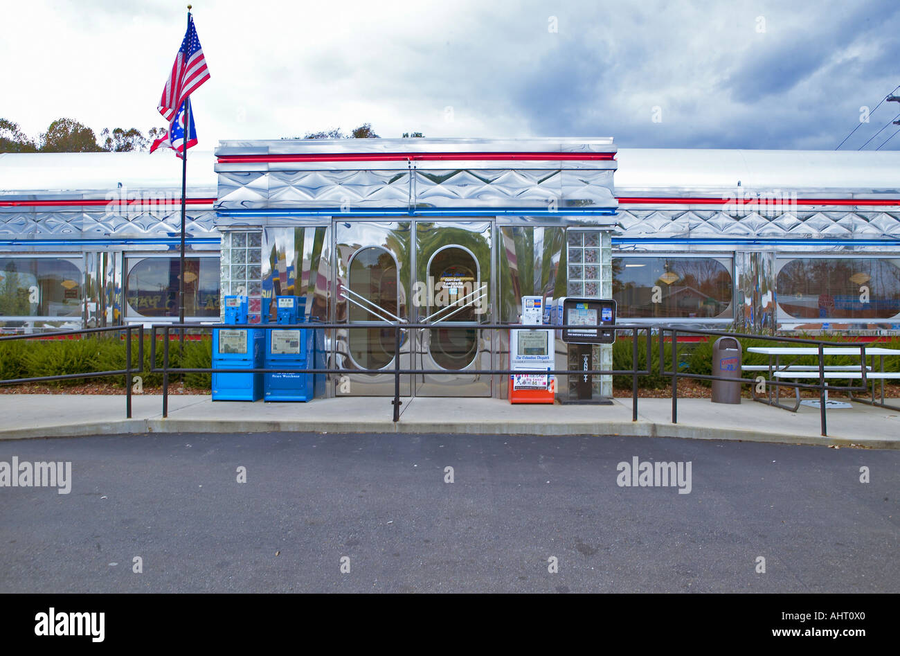 Vintage diner in a southern Ohio town Stock Photo - Alamy