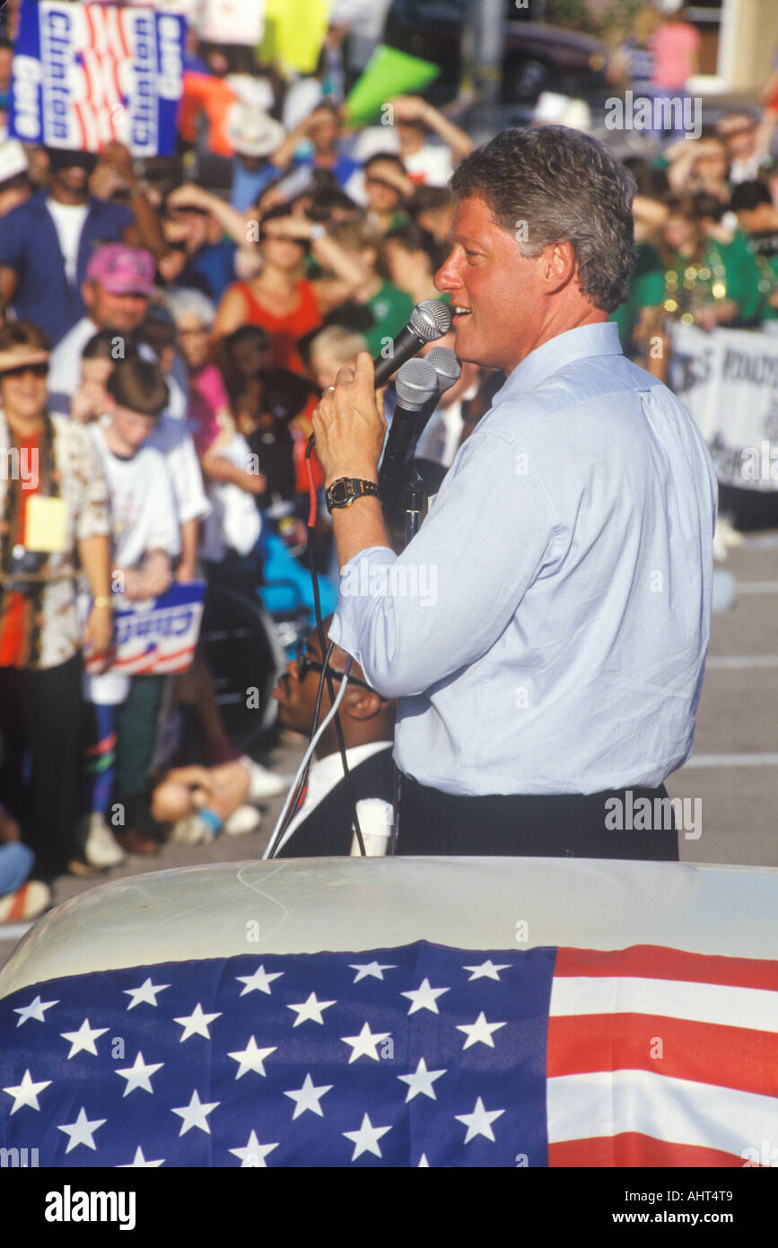 Governor Bill Clinton speaks at the County Court House during the Clinton Gore 1992 Buscapade campaign tour in Athens Texas Stock Photo