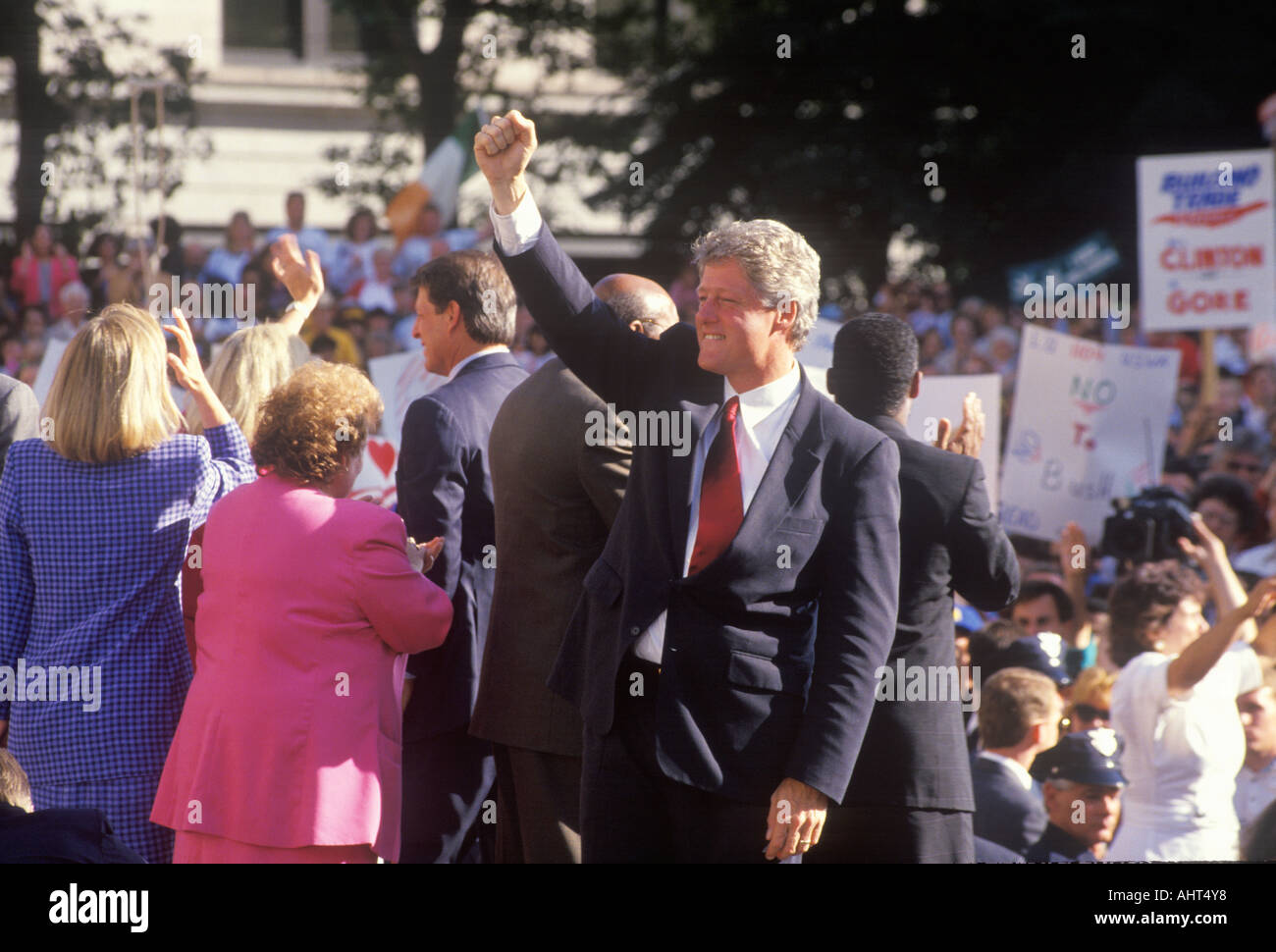 Governor Bill Clinton and Senator Al Gore on the 1992 Buscapade campaign tour in Cleveland Ohio Stock Photo
