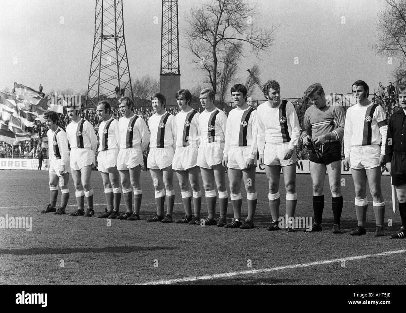 Football Bundesliga 1970 1971 Fc Schalke 04 Vs Arminia Bielefeld Stock Photo Alamy