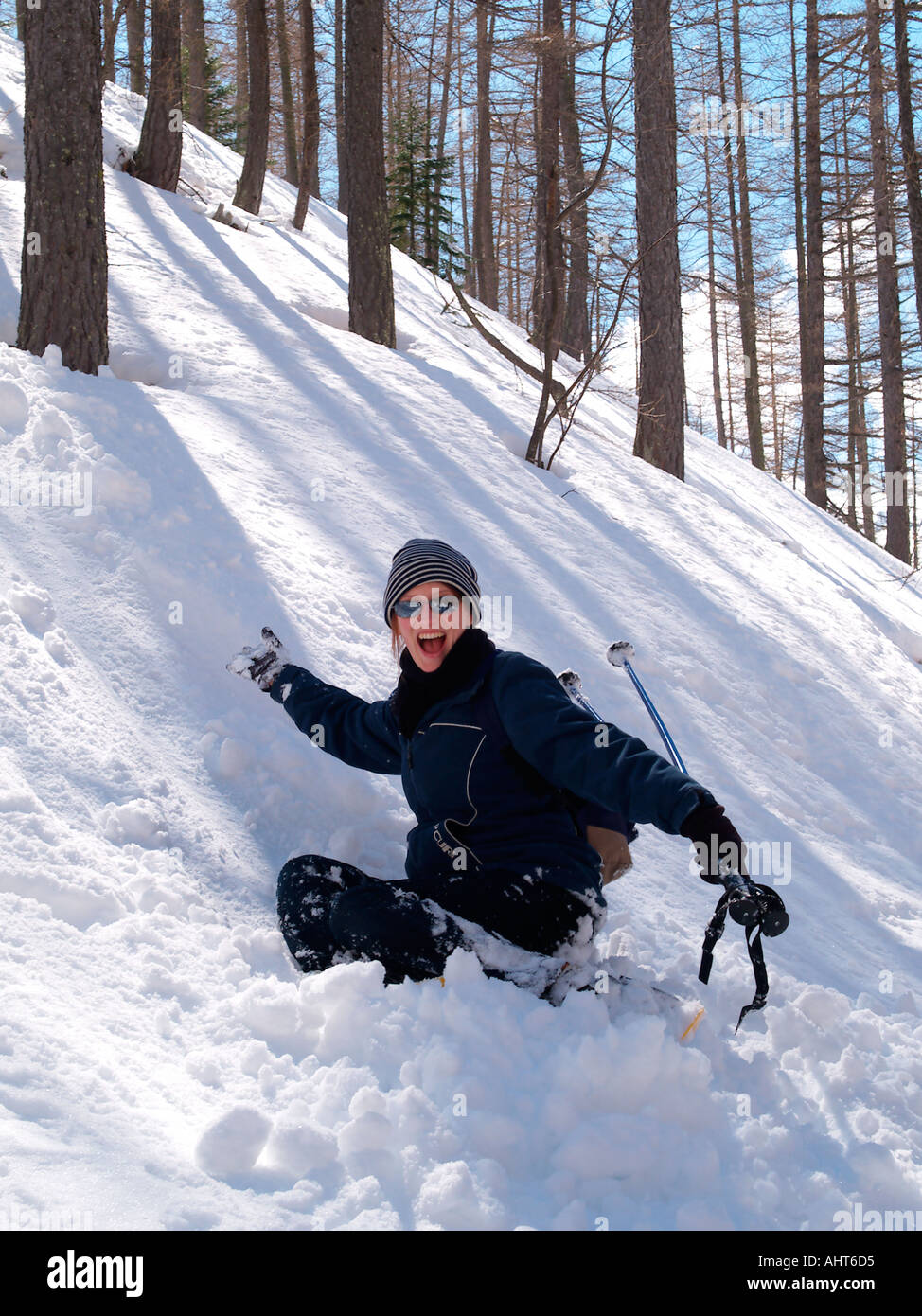 Girl playing in snow hi-res stock photography and images - Alamy