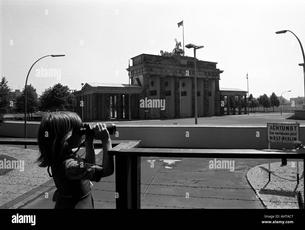 Brandenburg Gate seen from West Berlin in 1977 Stock Photo