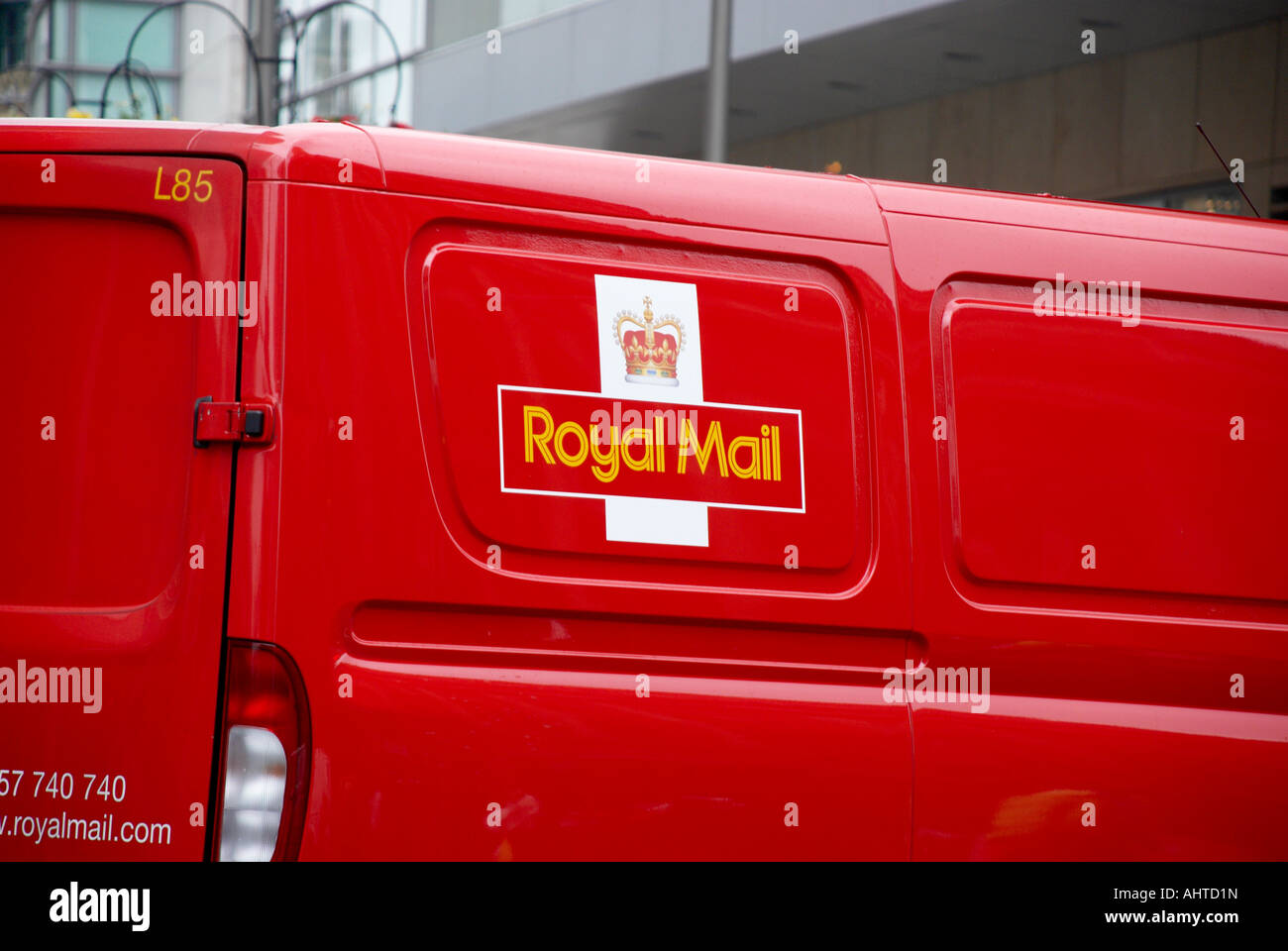 Royal Mail Crown Logo High Resolution Stock Photography and Images Alamy