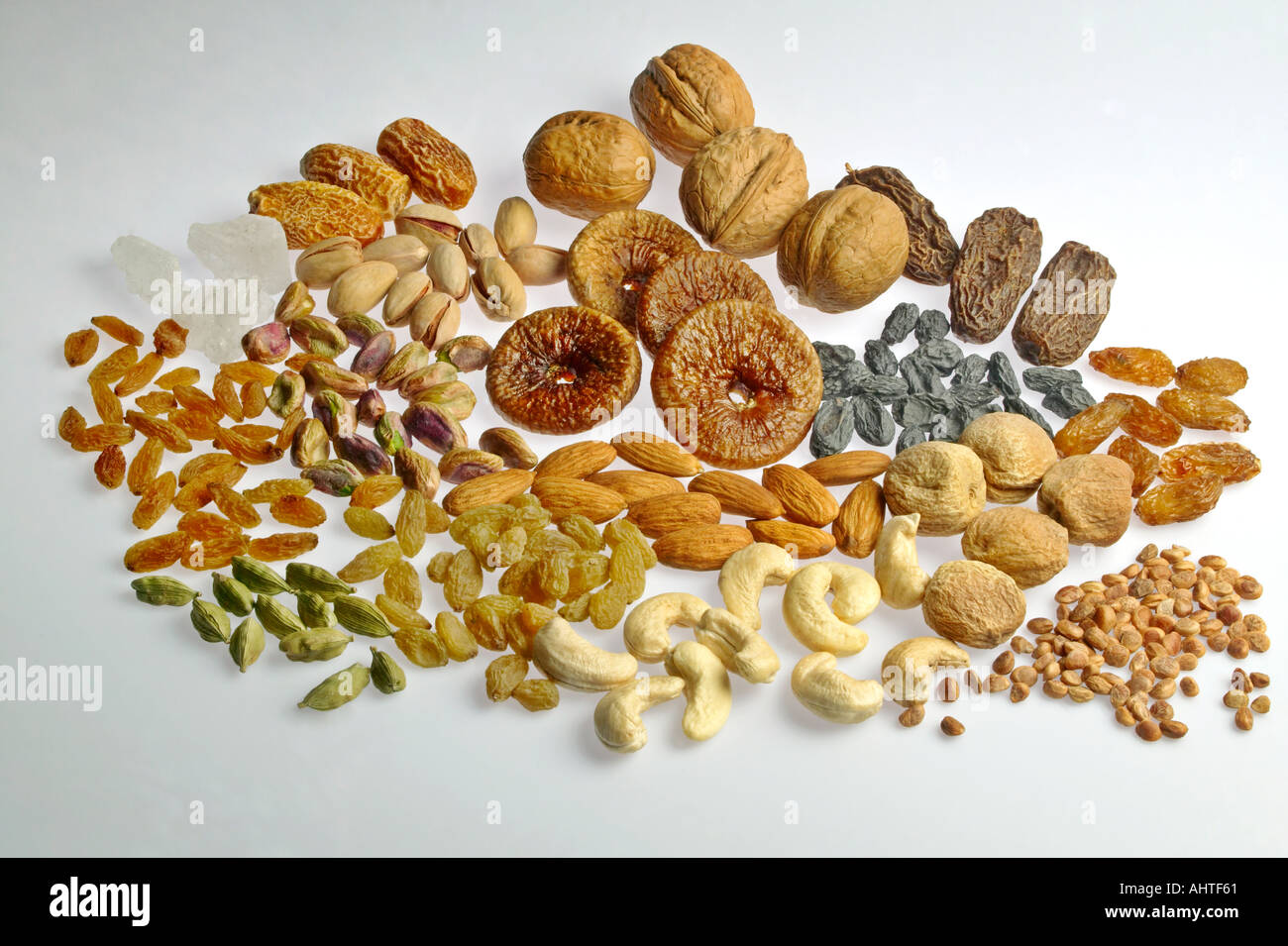 AAD91582 mixed dry fruits nuts walnut dates pistachio raisins cashew