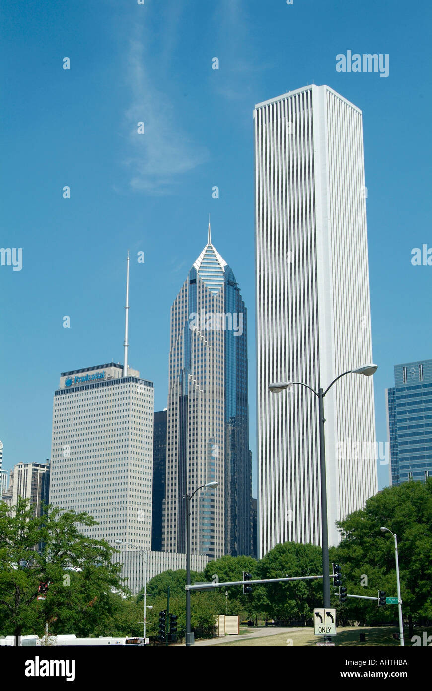 Downtown city of Chicago Illinois IL Stock Photo Alamy
